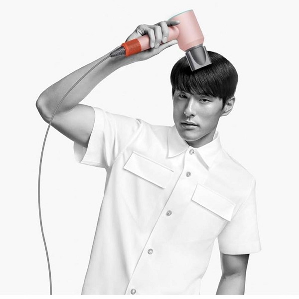 سشوار سوپر سونیک دایسون HD15